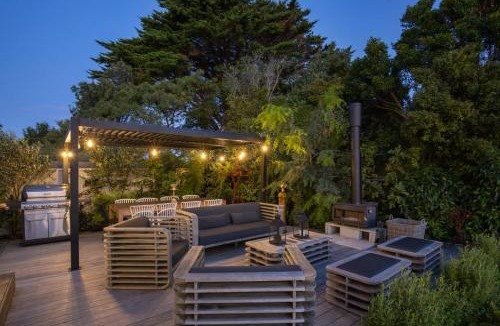 Palm Beach House | Palm Springs by Waiheke Pure