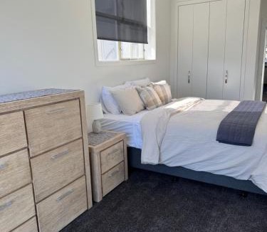 Greymouth Apartment | Modern Apartment in the heart of town