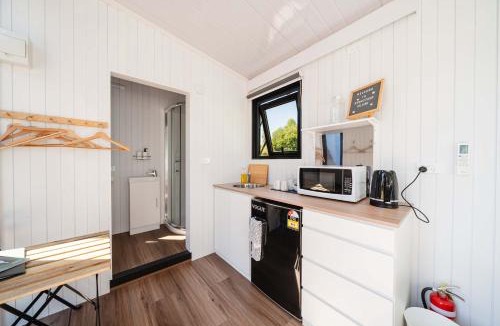 Stratford District House | Henge Cabin by Tiny Away