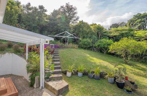 Coromandel House | Coro Harbour View - Coromandel Holiday Home