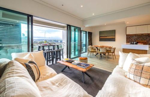 Auckland Central Business District Apartment | The Quays - Auckland Viaduct