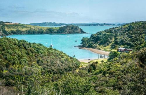 Matiatia Bay Apartment | Delamore Cove - Manuka - Stay Waiheke