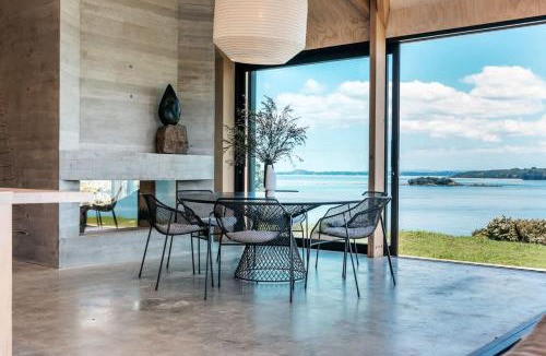 Oneroa House | Mawhiti - Stay Waiheke