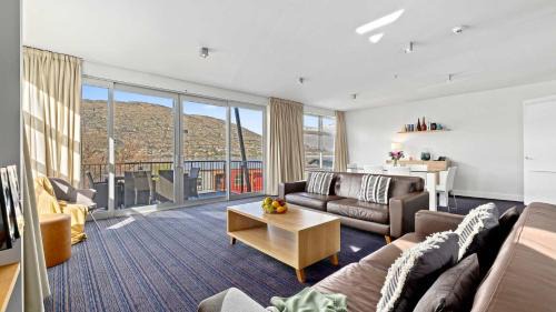 Frankton Apartment | Marina Quarters 406B