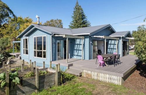 Tirau House | Shire Peak Farm Near Hobbiton Stunning Views