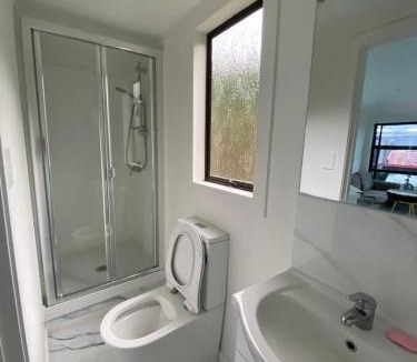 Auckland House | 2-bed granny flat near Auckland Airport