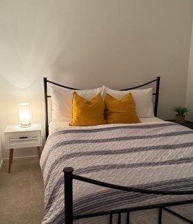 Rolleston House | Stay with the Singhs
