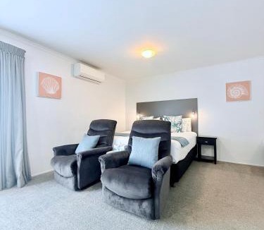 Hamilton Hotel | BKs Premier Motel Hamilton