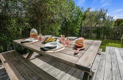Whangamata House | Relax on Williamson - Whangamata