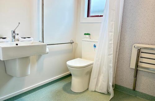 Reefton Hotel | Dawsons Hotel