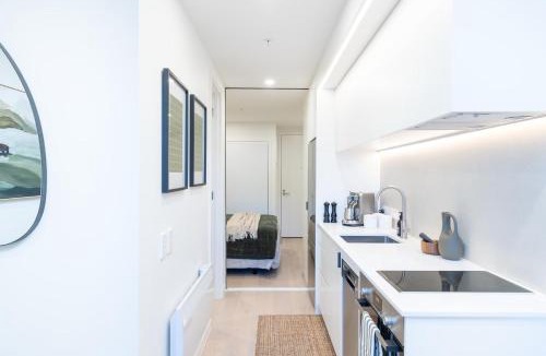 Te Aro Apartment | 1BR Alpha APT - Central Stay Top Amenities