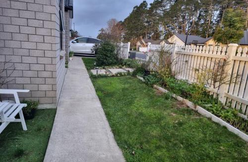 Huapai House | BEHOME - Modern Guest Suite