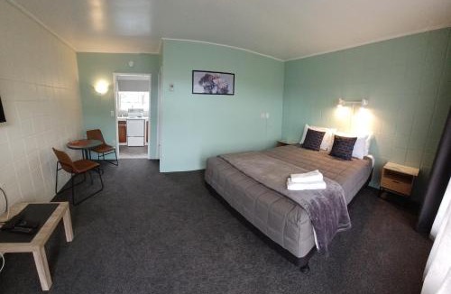 Dargaville Hotel | Parkview Motel