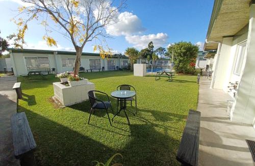Dargaville Hotel | Parkview Motel
