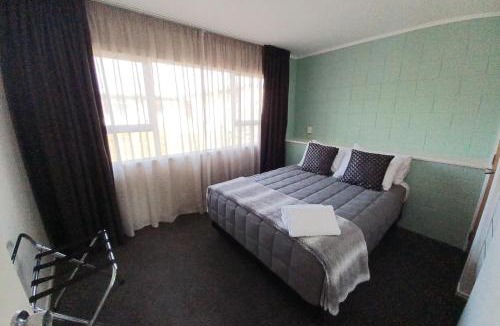 Dargaville Hotel | Parkview Motel