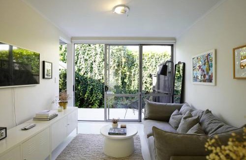 Herne Bay Apartment | Herne Bay Hidden Gem Steps to Ponsonby and Beaches