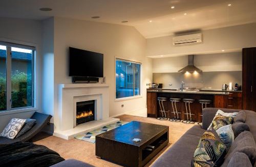 Wanaka Apartment | 2 Lakeview Heights
