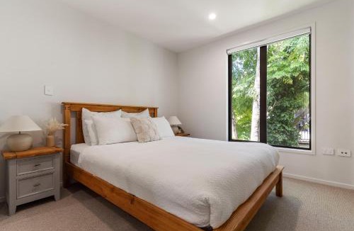 Mount Albert Apartment | The fern - Boutique Mount Albert Townhouse