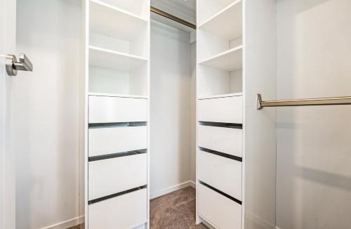 Greenlane - Ellerslie Villa | Auckland Golden Phoenix Holiday Homes
