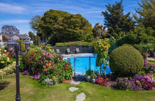 Springlands Hotel | Middle Park Motel