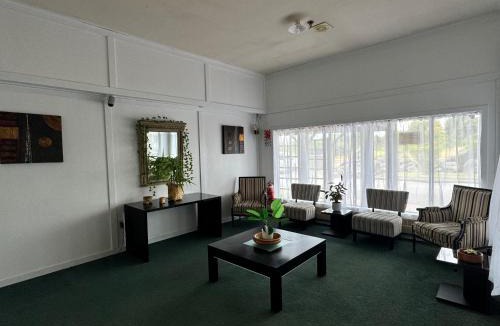 Tokaanu Hotel | Tokaanu Retreat