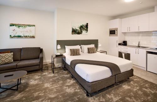 Newtown Hotel | Sojourn Apartment Hotel - Riddiford