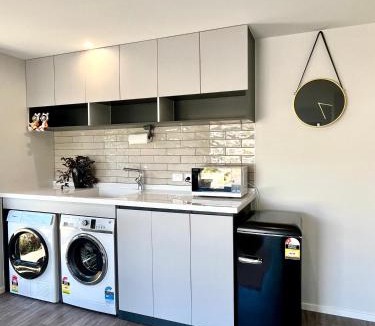 Two Mile Bay Apartment | Brand new Lakeside cozy two queen rooms