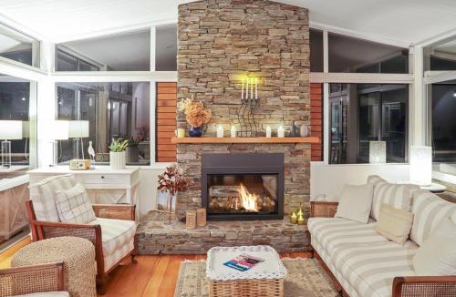Whiritoa House | Hosts on the Coast Beachside Beauty in Whiritoa