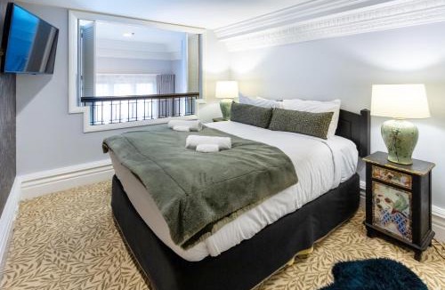 Christchurch City Centre Apartment | 2BR Apartment, OGB, Central, Pool and Parking