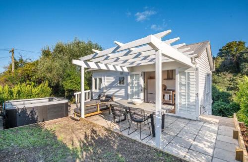 Oneroa House | Marmalade Cottage