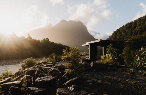 Milford Sound Cabin | Milford Sound Lodge
