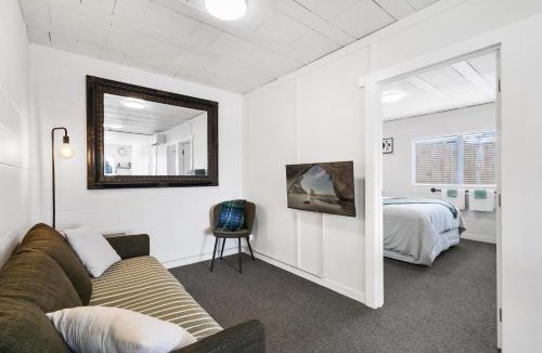 Te Awamutu Apartment | The Bunkers - Urban meets Rustic