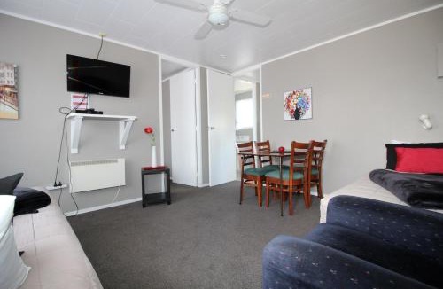 Woodville Hotel | Ormond Street Motel Woodville