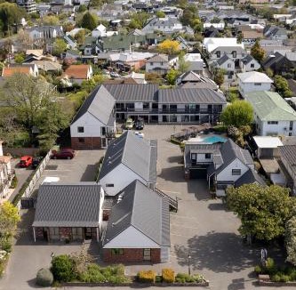 Merivale Hotel | Ashford Motor Lodge