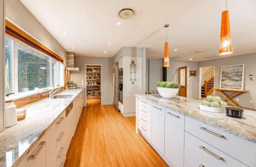 Christchurch Apartment | Calm Swan Villa