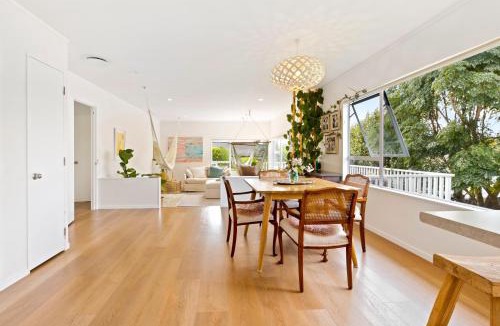 Stanmore Bay Apartment | Peaceful Oasis in the heart of Stanmore Bay