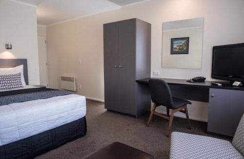 Te Aro Hotel | West Plaza Hotel