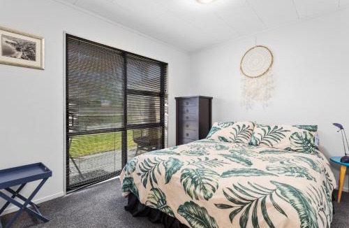 Ohope House | Beach Close - Ohope Beach Holiday Home
