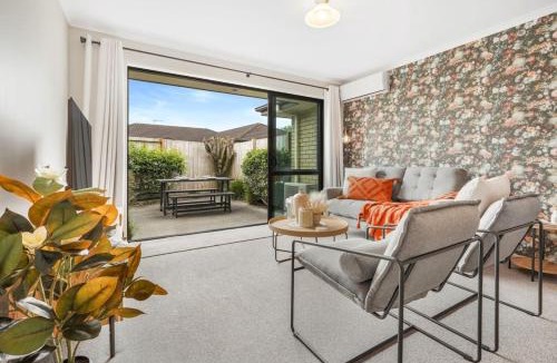 Hamilton House | Comfort, Quiet, Central - By KOSH BNB