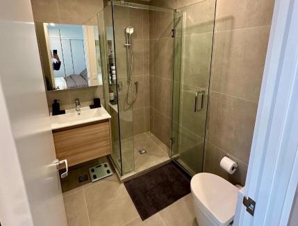 Te Aro Apartment | Brand New Apartment CBD High Rise With Ocean View on the Doorstep of Courtenay Place