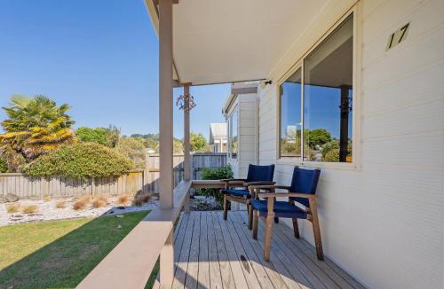 Cooks Beach House | Nest by the Beach - Cooks Beach Holiday Home