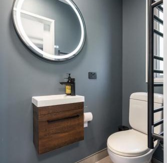 Parnell Apartment | Spacious Home Near CBD SPA Pool Parking 3BR
