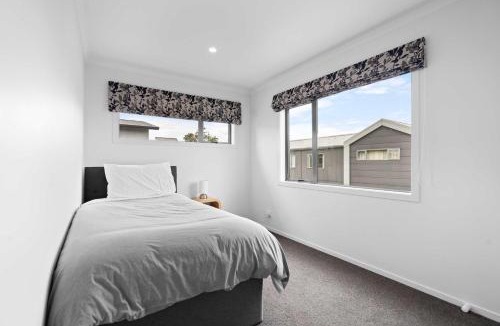Frankton Apartment | Contemporary 3 Bed Townhouse Near CBD & Hospital