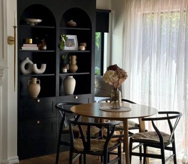Edgeware Apartment | Cozy Nest On Manchester