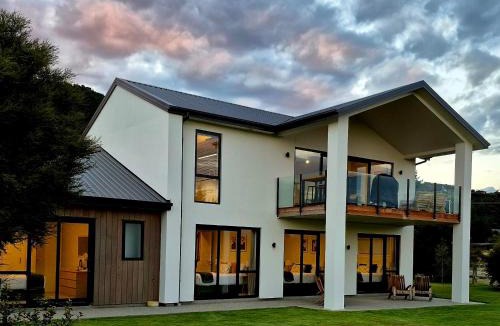 Albert Town House | ValleyView Wanaka
