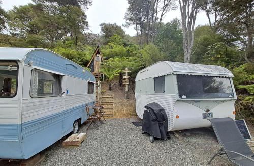 Moetapu Bay Other | Vintage Caravans by the Sea
