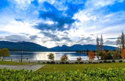 Te Anau Resort | Te Anau Lakeview Holiday Park & Motels