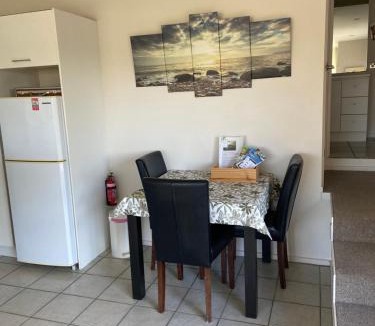 St. Heliers Apartment | Palm Garden Apartment