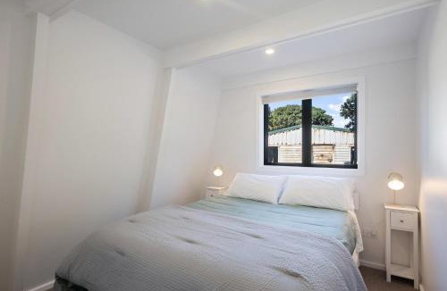 Paraparaumu Beach House | Sunset Shores - Paraparaumu Beach Retreat