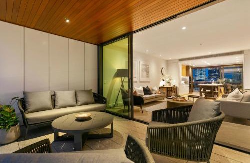Auckland Central Business District Apartment | Harbour front Living at Wynyard Marina